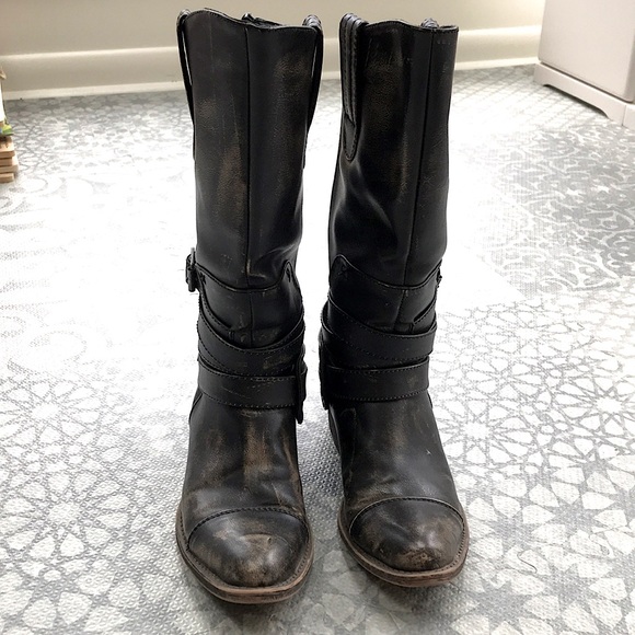Black Distressed shin-high boots. - Picture 1 of 5